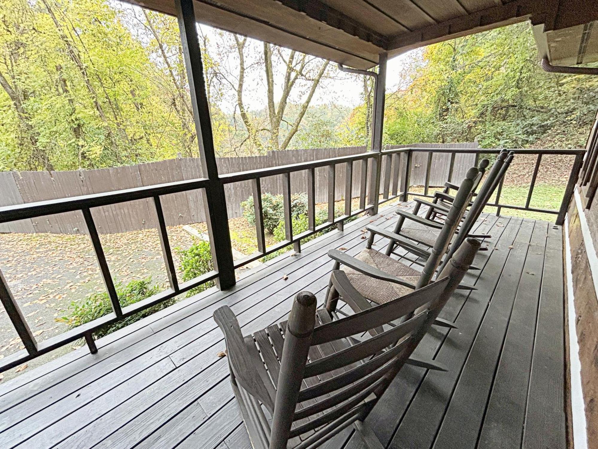Tucked Away Cabin Pigeon Forge Buitenkant foto