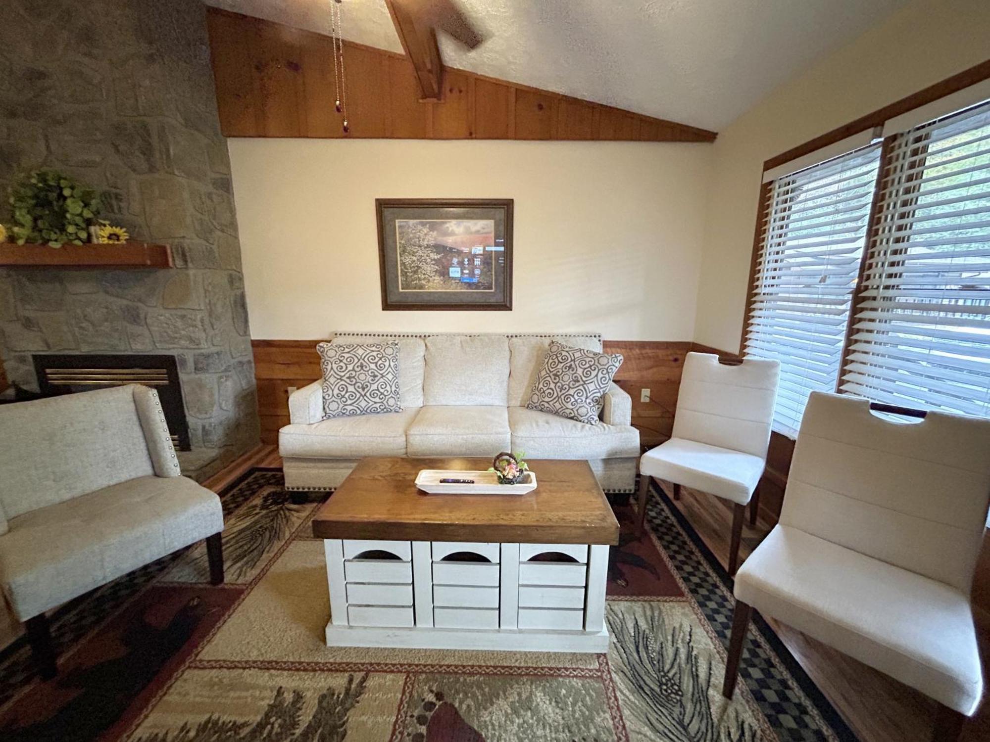 Tucked Away Cabin Pigeon Forge Buitenkant foto