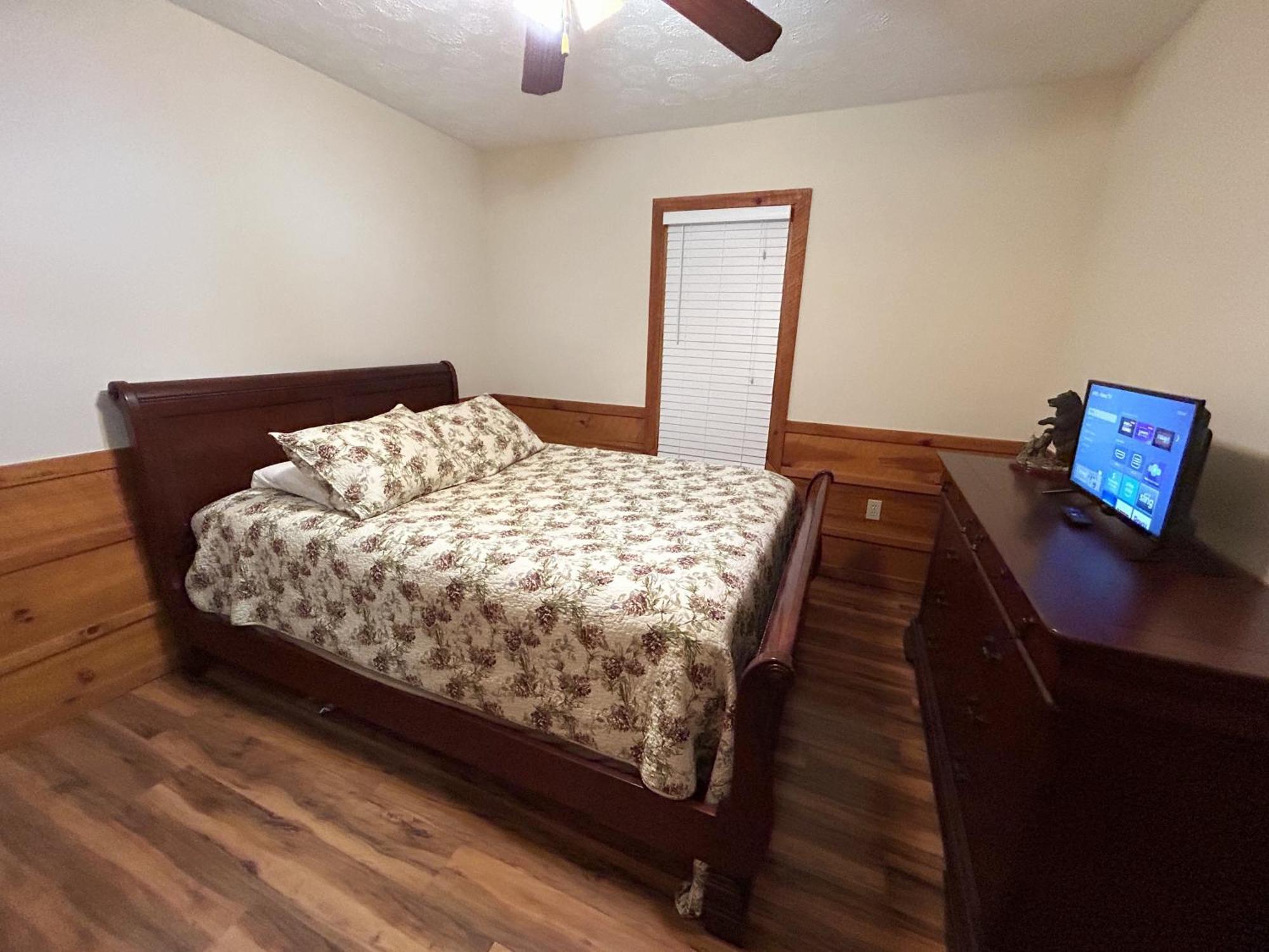Tucked Away Cabin Pigeon Forge Buitenkant foto
