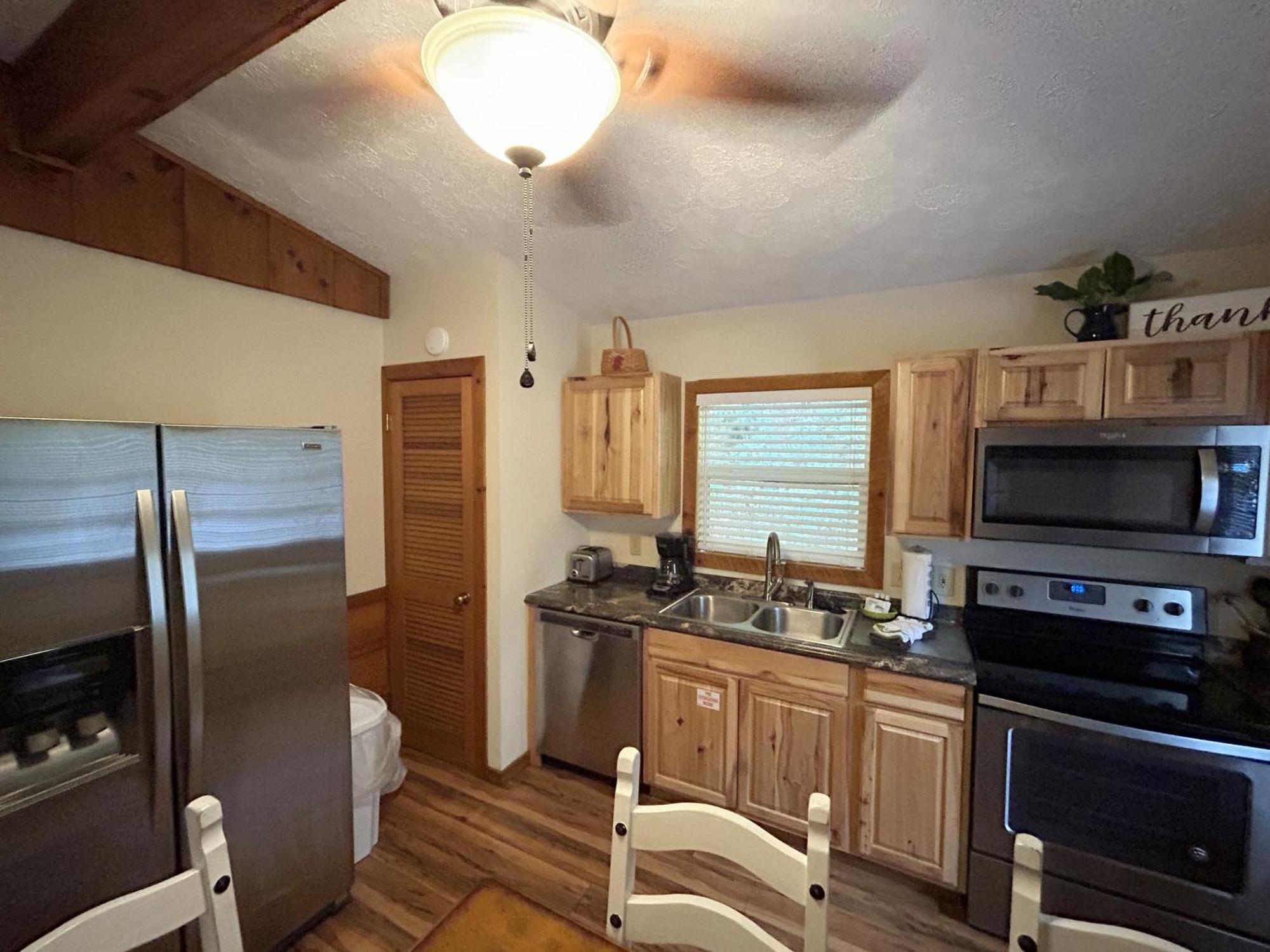 Tucked Away Cabin Pigeon Forge Buitenkant foto